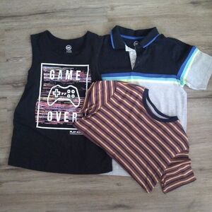 3 shirt bundle,1 muscle shirt, 1 polo shirt  and 1 T- Shirt all great condition